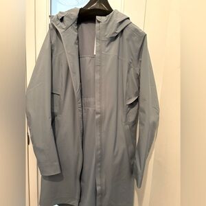 Lululemon rain jacket - long (worn only a few times)